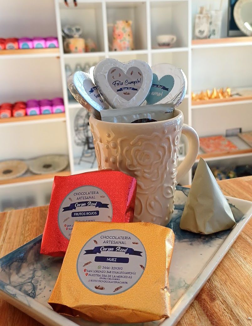 Carpa Azul | Kiosco - Chocolater&iacute;a